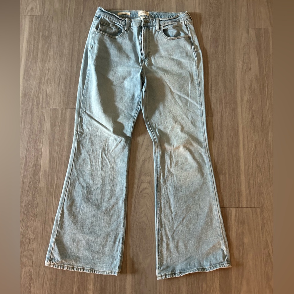 Universal thread high rise flare jeans